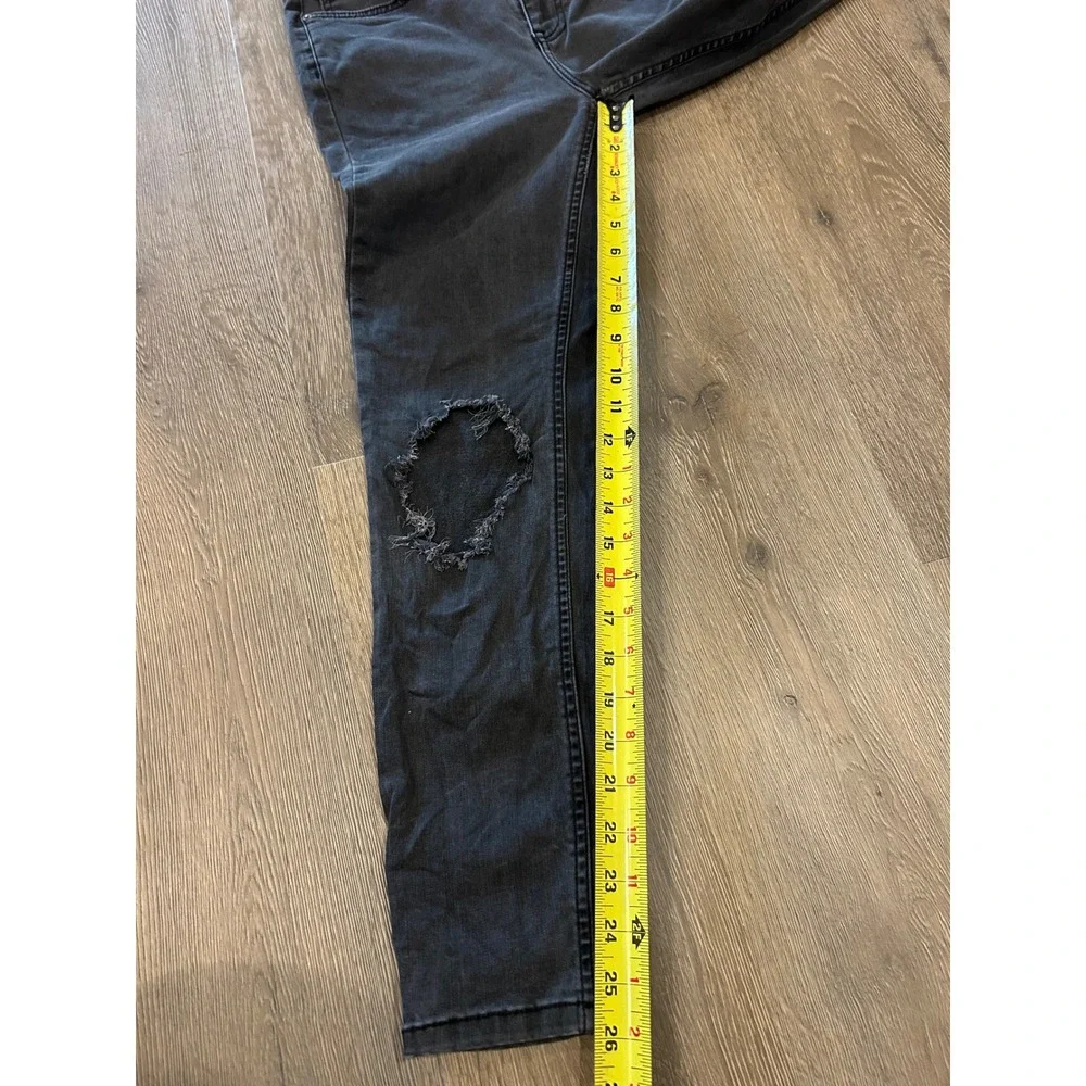 Free People Distressed High Rise Skinny‎ Jeans Faded Black Knee Blowout Size 29